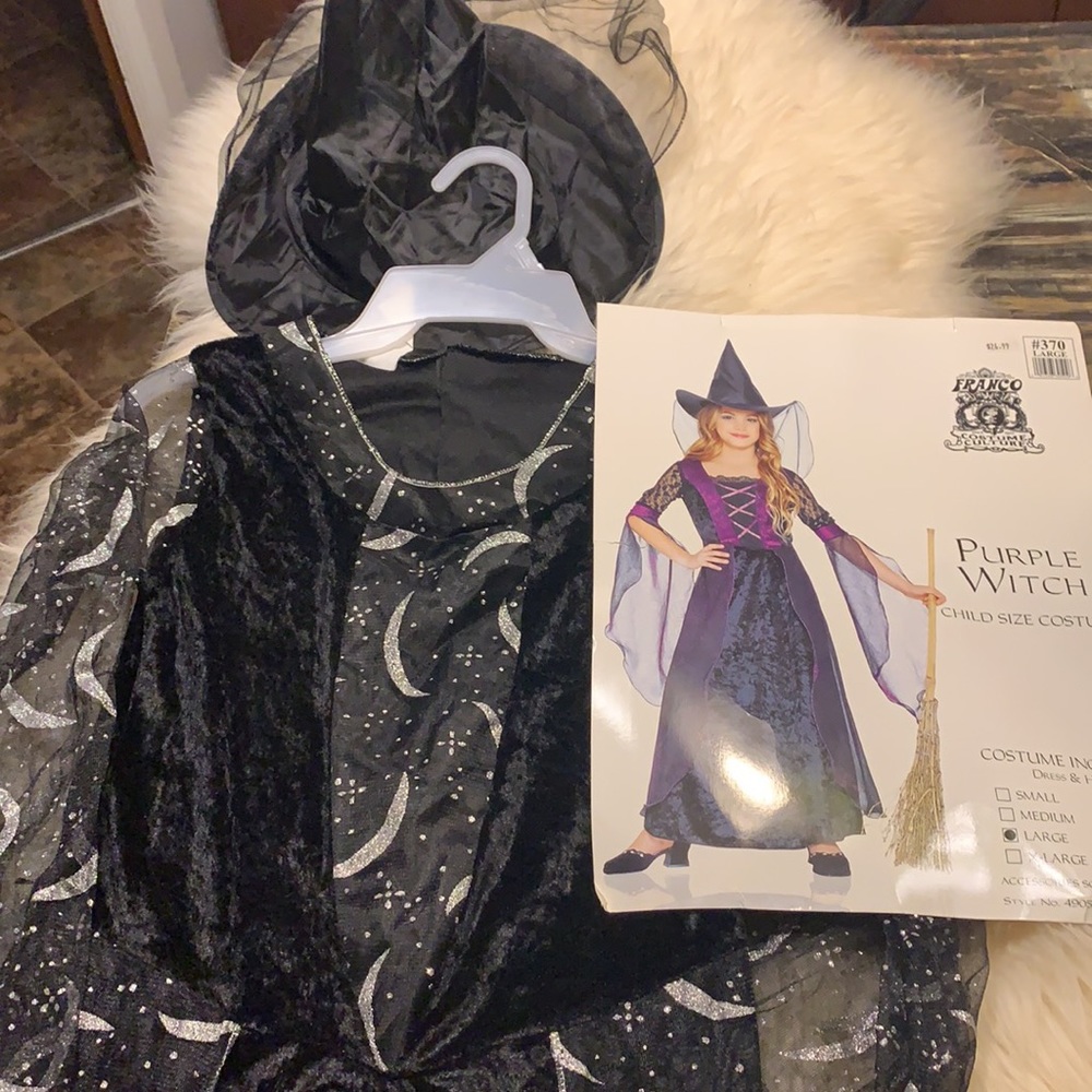 SALE!! Celestial sorceress costume size large.    3